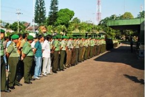 Dandim 0615 Kuningan saat mengintruksikan anggotanya agar netral dalam pilpres 2014.
